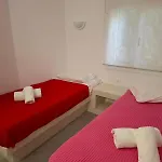 Foivos *